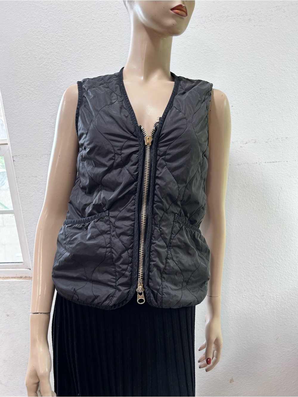 Barbour Black Quilted Vest by Alexachung